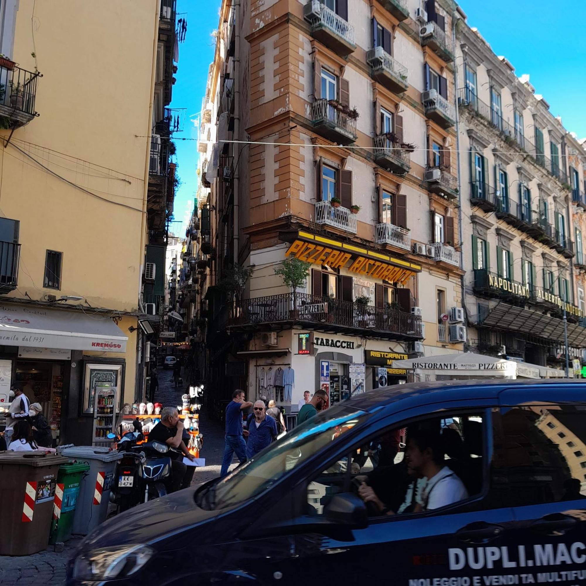 Piazza Carita' Centro Storico Lägenhet Neapel Rum bild